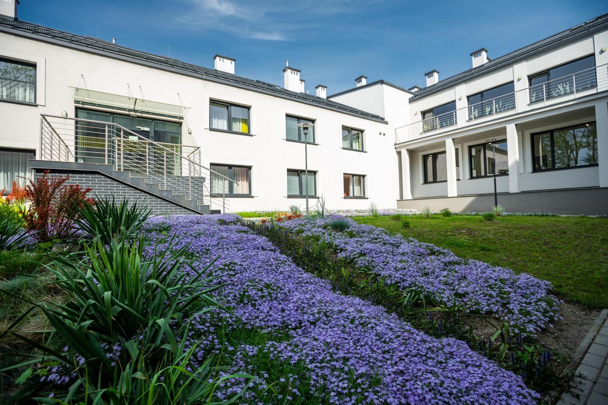 Centrum Rehabilitacji Spolecznej I Zawodowej Zaz Sloneczne Wzgorze Tarnow Ngoại thất bức ảnh