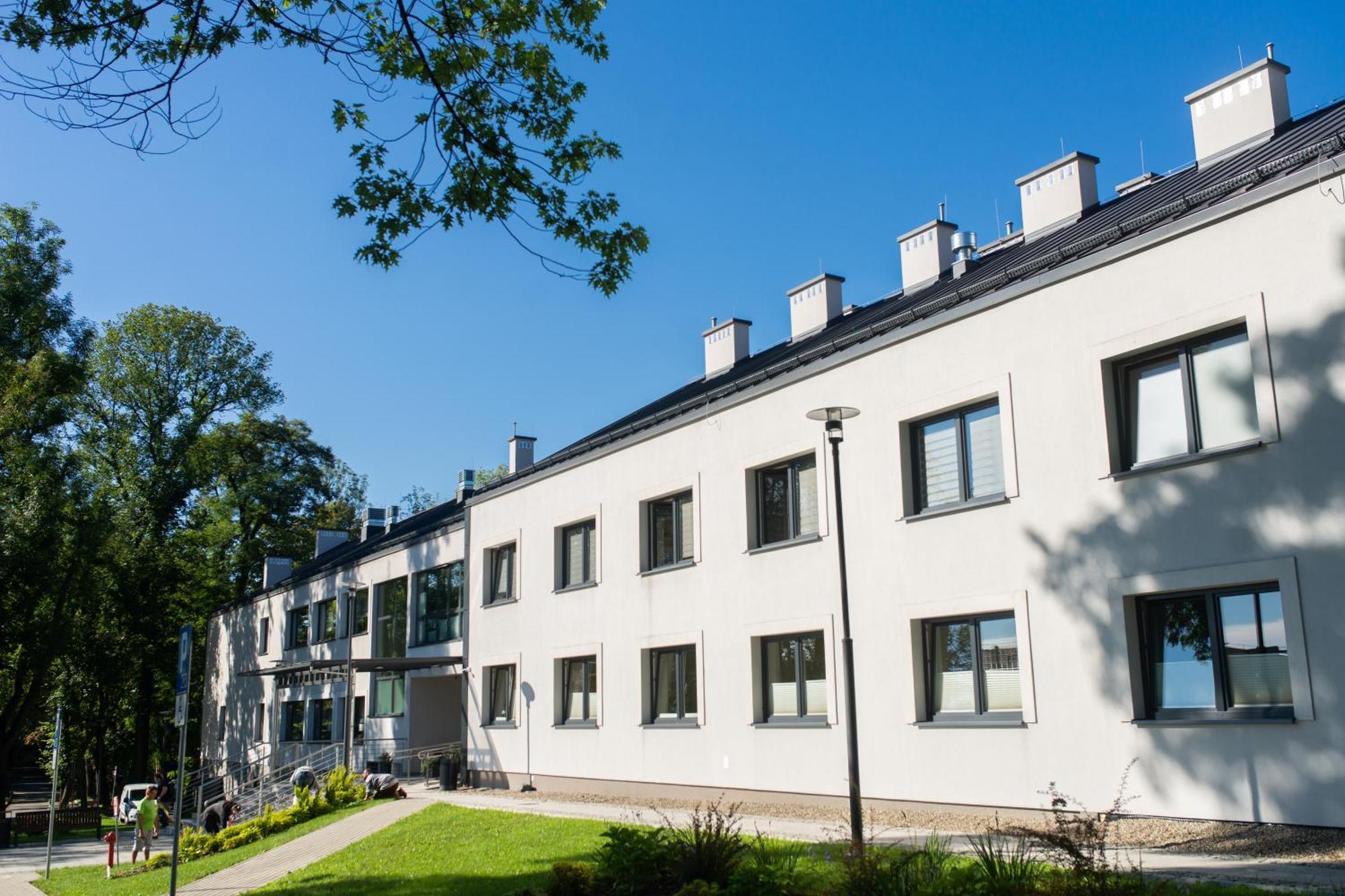 Centrum Rehabilitacji Spolecznej I Zawodowej Zaz Sloneczne Wzgorze Tarnow Ngoại thất bức ảnh