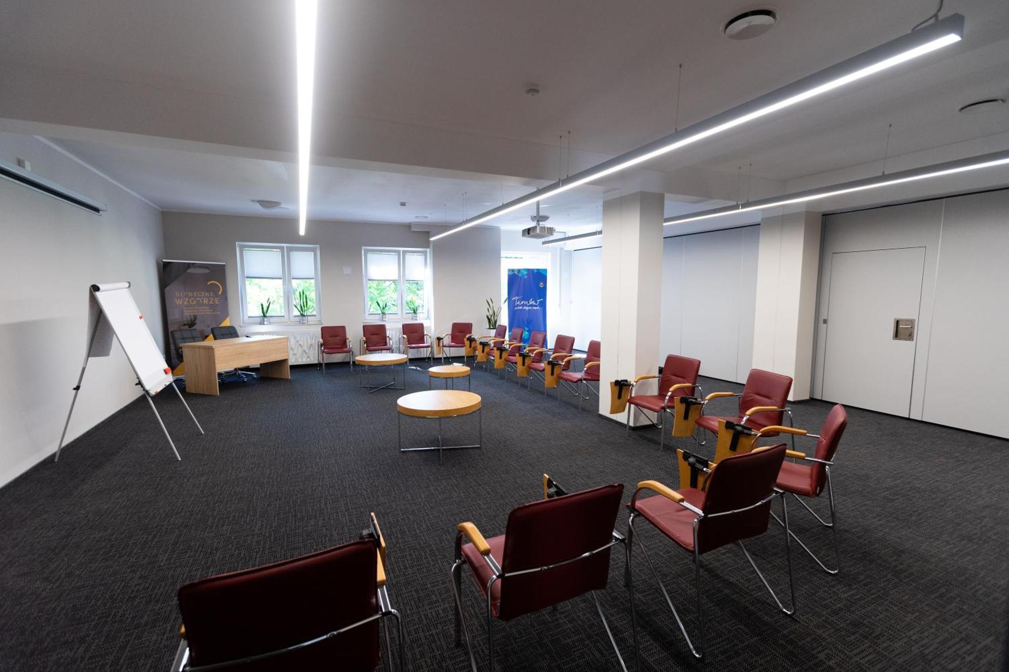 Centrum Rehabilitacji Spolecznej I Zawodowej Zaz Sloneczne Wzgorze Tarnow Ngoại thất bức ảnh